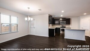 2715 Green Leaf Way in San Antonio, TX - Building Photo - Building Photo