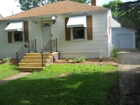 359 E 9th St in Fond du Lac, WI - Building Photo