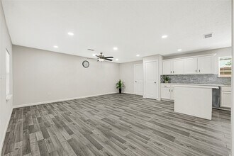 3302 Stallings Dr in Houston, TX - Building Photo - Building Photo