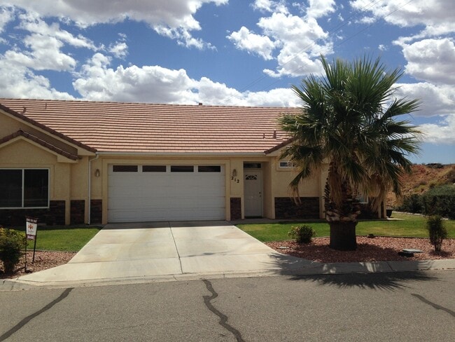 212 N 2530 W in Hurricane, UT - Building Photo - Building Photo