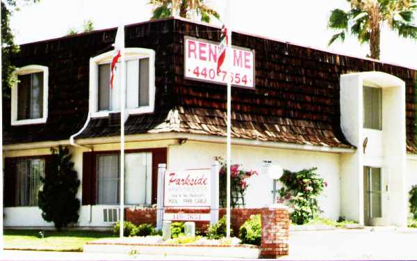 Parkside Apartments in El Cajon, CA - Foto de edificio - Building Photo