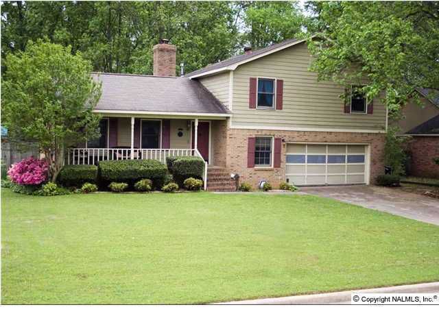 149 Whisperwood Ln in Madison, AL - Building Photo