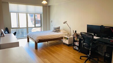 150 Dorchester Ave, Unit 409 in Boston, MA - Building Photo - Building Photo