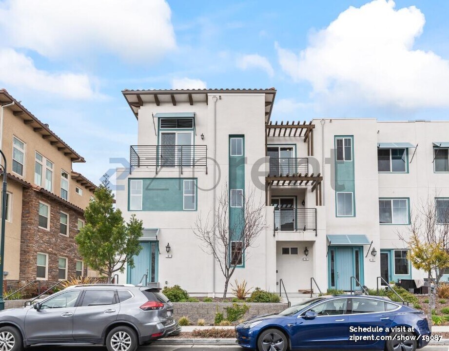 3091 Lina St in San Jose, CA - Building Photo