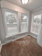 422 S Hocker Ave in Independence, MO - Building Photo - Building Photo
