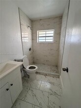 1320 SW 11th Ave in Deerfield Beach, FL - Building Photo - Building Photo