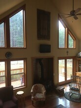 146 Marmot Lp in Packwood, WA - Building Photo - Building Photo