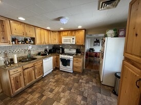 17 High St in Binghamton, NY - Building Photo