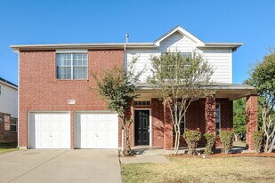 8300 Orleans Ln in Fort Worth, TX - Building Photo