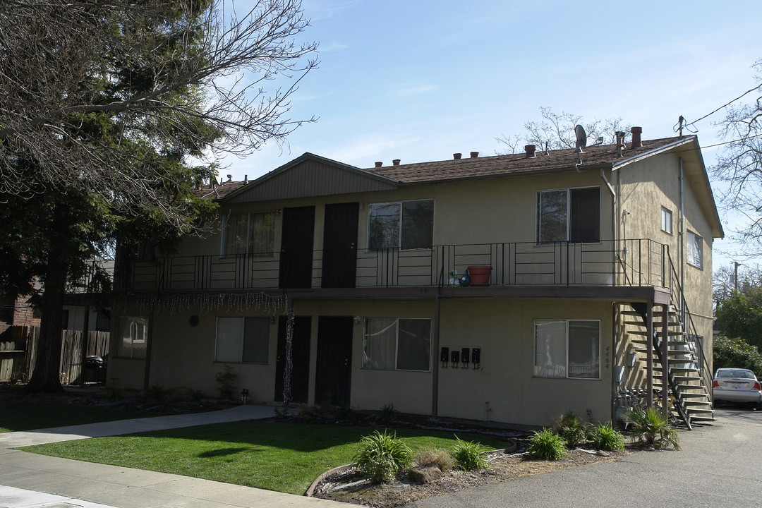 4464 Plesant Ave in Pleasanton, CA - Foto de edificio