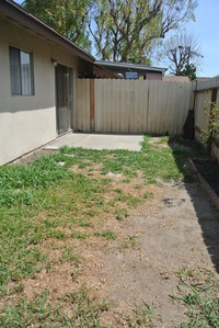 Patio Gardens in Fullerton, CA - Foto de edificio - Building Photo