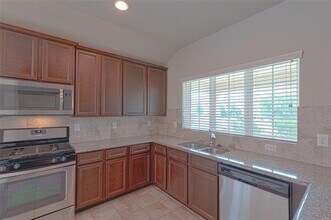 616 England St in Fate, TX - Building Photo - Building Photo