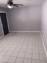 804 Lyndell Ct in Chalmette, LA - Building Photo - Building Photo