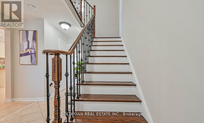 133 Shady Pine Cir in Brampton, ON - Building Photo - Building Photo