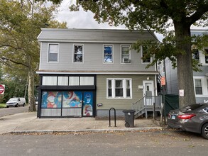 108 Greenwood St in New Haven, CT - Building Photo - Building Photo