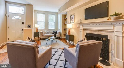 1434 F St NE in Washington, DC - Foto de edificio - Building Photo