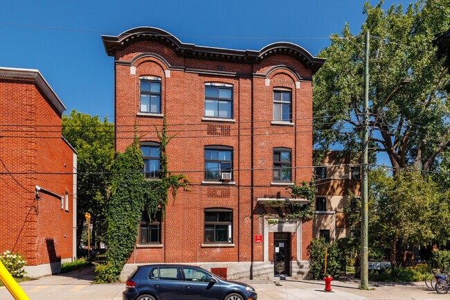 507 Fortune Rue in Montréal, QC - Building Photo - Building Photo