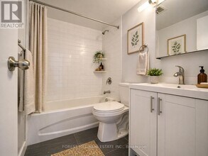 470 Sentinel Rd in Toronto, ON - Building Photo - Building Photo