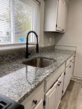 22 4th St in Sharpsburg, PA - Building Photo - Building Photo