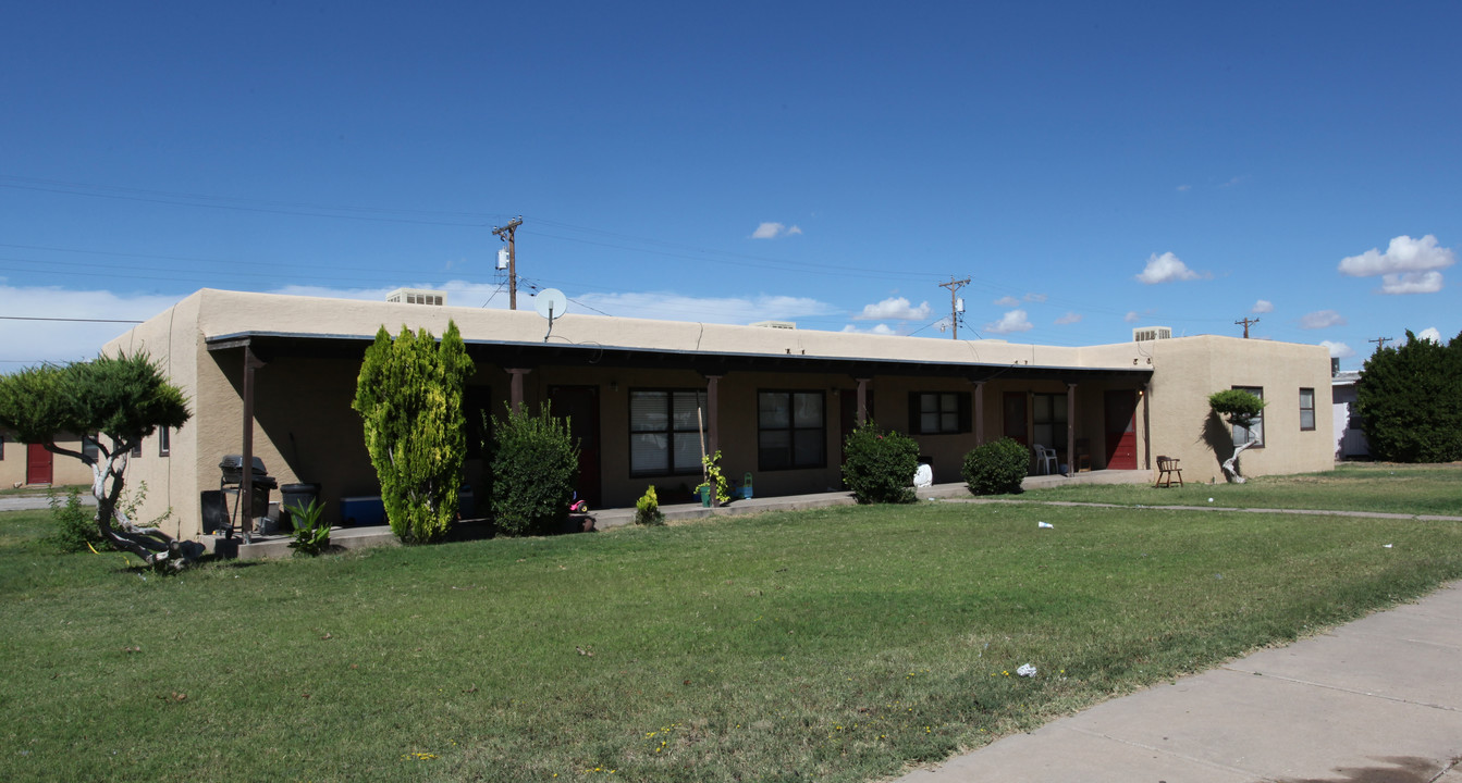 1506-1508 Yucca Ave in Artesia, NM - Building Photo