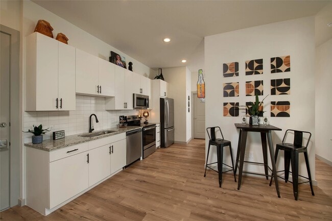 1107 Shepherd Dr in Houston, TX - Building Photo - Building Photo