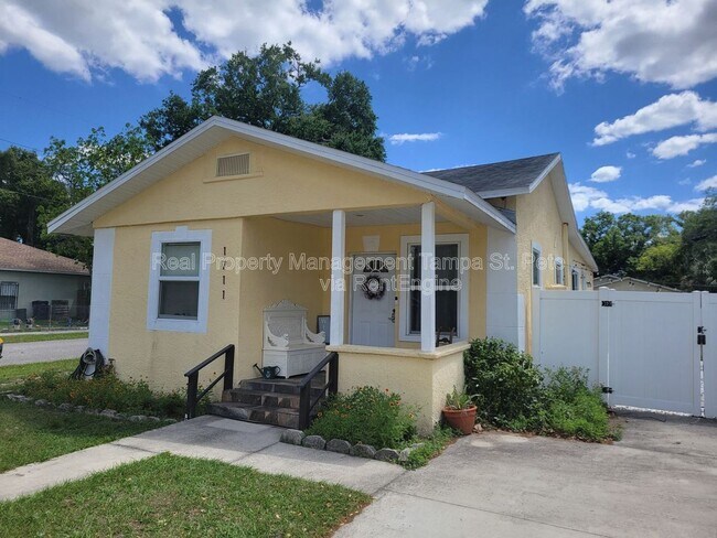 1711 E New Orleans Ave in Tampa, FL - Building Photo - Building Photo
