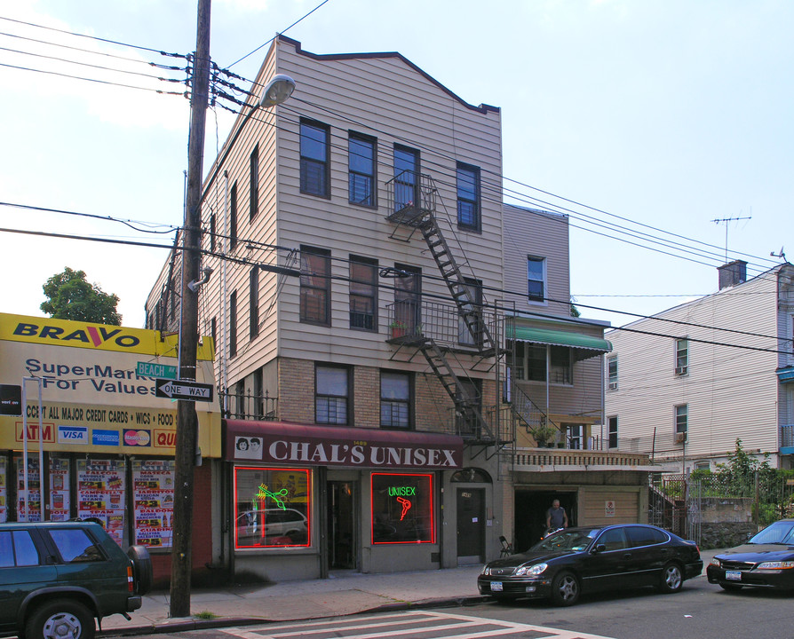 1489 Beach Ave in Bronx, NY - Building Photo