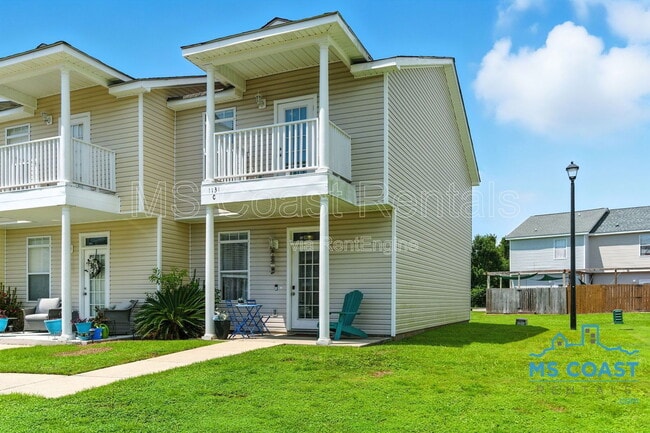 1131 Century Oaks Dr in Gulfport, MS - Building Photo - Building Photo