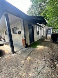 2117 Thonig Rd photo'