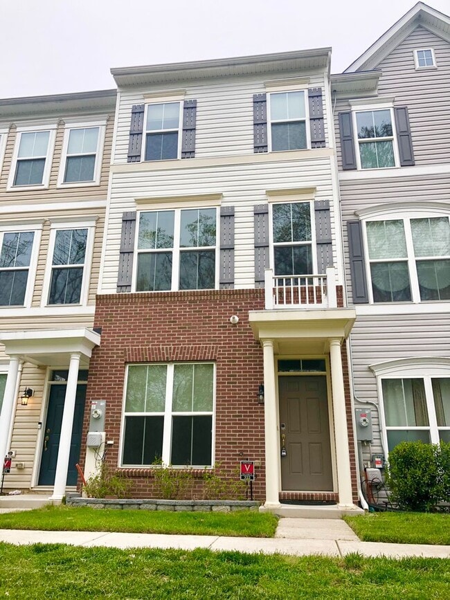 property at 323 White Oak Way