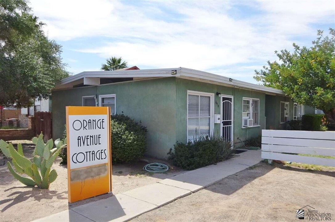 676 S Orange Ave in Yuma, AZ - Building Photo
