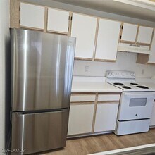 6481 Aragon Way in Ft. Myers, FL - Building Photo - Building Photo