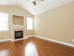 7436 Alluvial Dr in Huntersville, NC - Foto de edificio - Building Photo