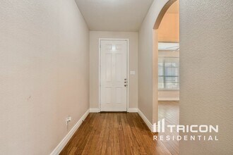 1735 Oak Glen Dr in Wylie, TX - Foto de edificio - Building Photo