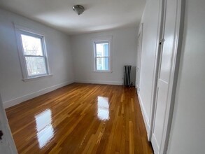 91-93 Harvard St-Unit -2 in Malden, MA - Building Photo - Building Photo