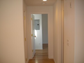 235 Condor St in Boston, MA - Building Photo - Building Photo