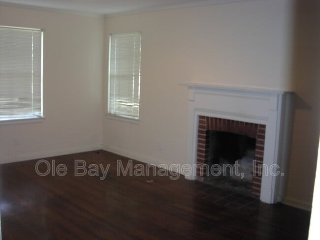 45 Hathaway Rd W in Mobile, AL - Building Photo - Building Photo