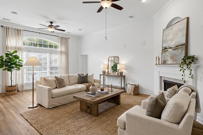 property at 32 Weatherby Cir