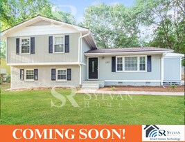 127 Ashdown Dr in Simpsonville, SC - Building Photo