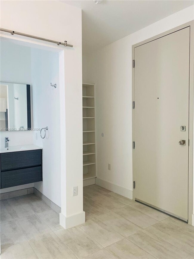 1201 Pennsylvania Ave in Miami Beach, FL - Building Photo - Building Photo