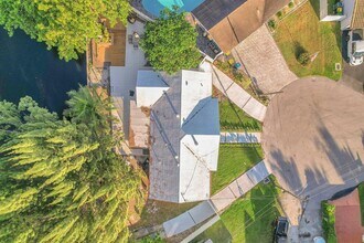 4400 SW 37th Ave in Fort Lauderdale, FL - Foto de edificio - Building Photo