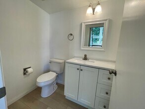 434 E Bard Rd in Oxnard, CA - Building Photo - Building Photo