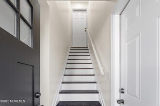 9 Beacon Terrace in Keansburg, NJ - Building Photo - Building Photo