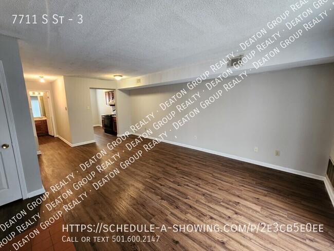 7711 South St in Little Rock, AR - Building Photo - Building Photo