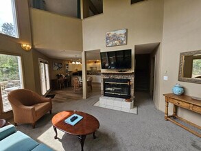1208 Edelweiss Dr in Gatlinburg, TN - Building Photo - Building Photo