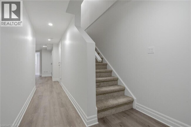 7497 Marvel Dr in Niagara Falls, ON - Building Photo - Building Photo