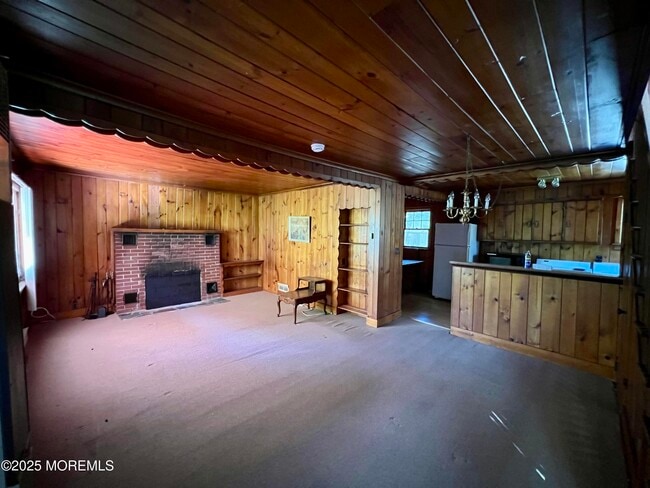 7 Vineberg Ct in Ocean Township, NJ - Building Photo - Building Photo