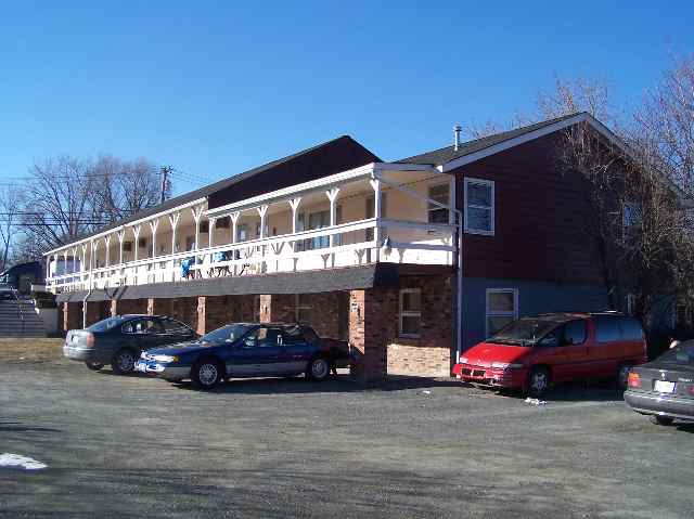 73 Hudson River Rd in Waterford, NY - Building Photo