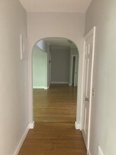 100 Sewall Ave, Unit 100 Sewall Ave Unit 6 in Brookline, MA - Building Photo - Building Photo