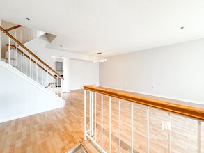 7801 Chartwell Pl in Greenbelt, MD - Foto de edificio - Building Photo